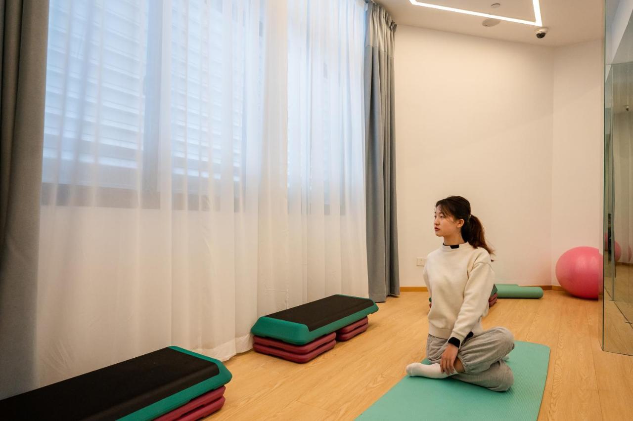 Dayin International Youth Hostel - Near East Nanjing Road & People'S Square & The Bund -Large Social Area -Bar -Cafe -Gym -Free Laundry Luggage Storage -24H Front Desk -English Service Xangai Exterior foto